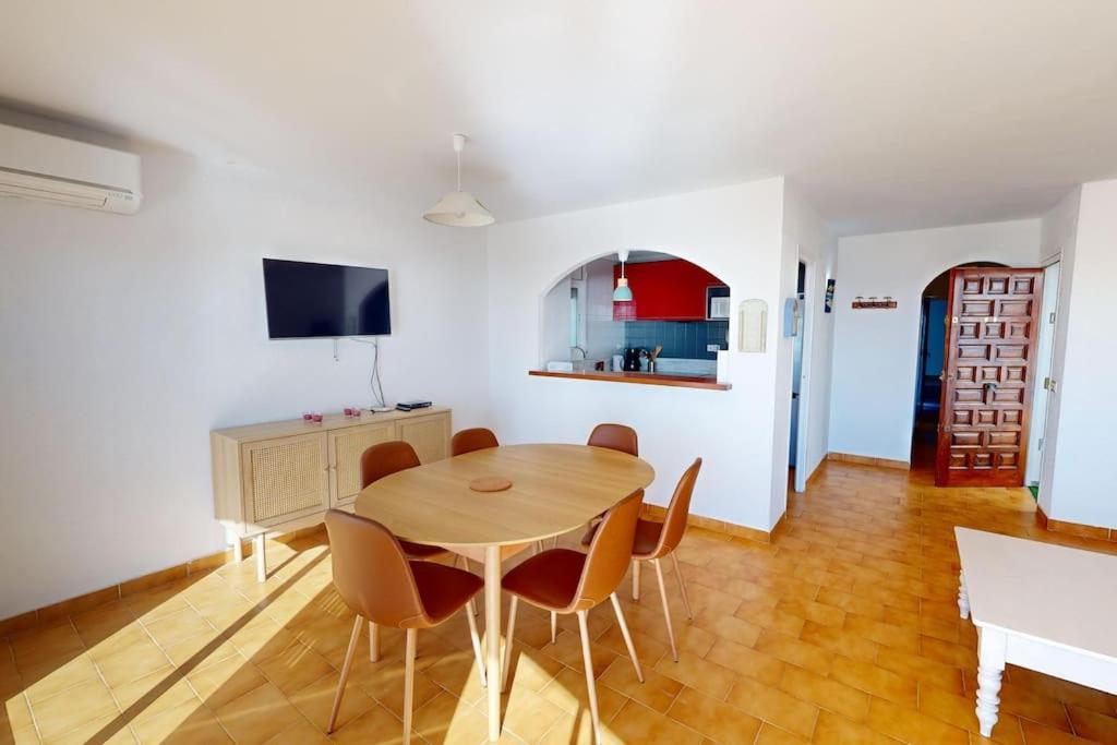 Appartement 65 M2 ,Piscine Vue Mer Roses Exteriér fotografie